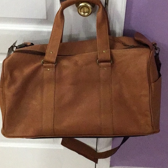 TICA Leather Duffle Bag with Crossbody Strap Large Sport Travel Bag Unisex. - Picture 4 of 16